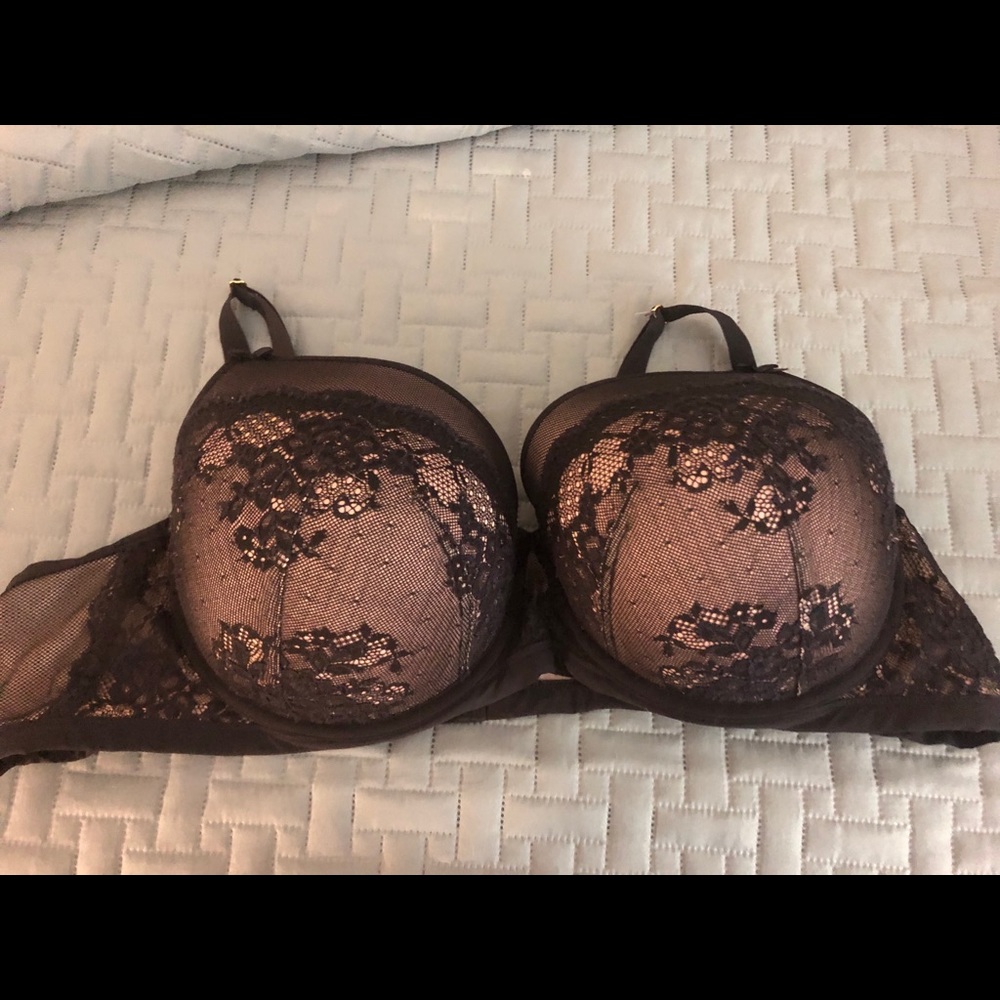 Torrid 50C Bra